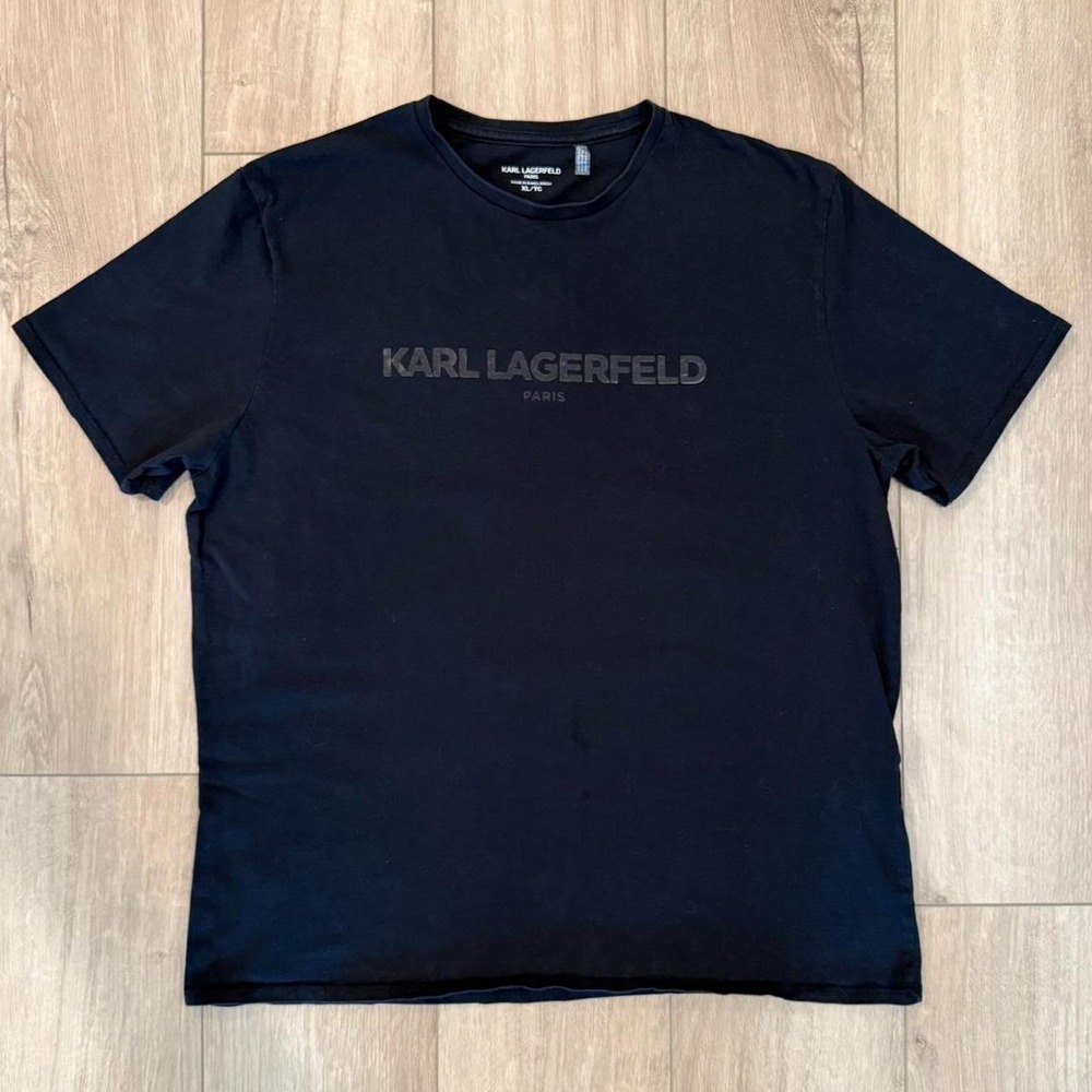 Karl Lagerfeld Paris women's crewneck T-shirt size XL